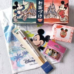 Tokyo Disney merchandise giveaway